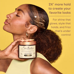 SheaMoisture Gel Fuerte, aceite-de-ricino: brillo suave y suavidad natural.