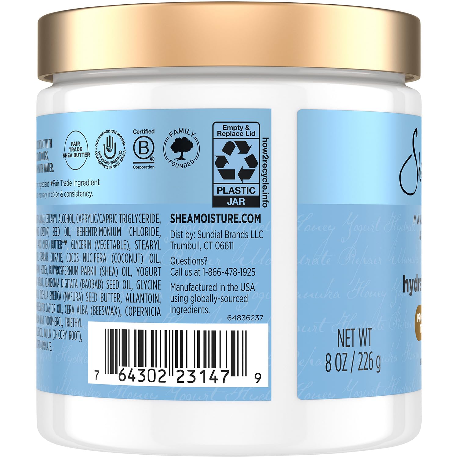 Aplicación suave de la mascarilla capilar SheaMoisture en cabello dañado.