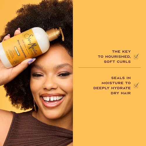 Rizos elásticos y definidos tras el tratamiento con SheaMoisture Restorative Conditioner.
