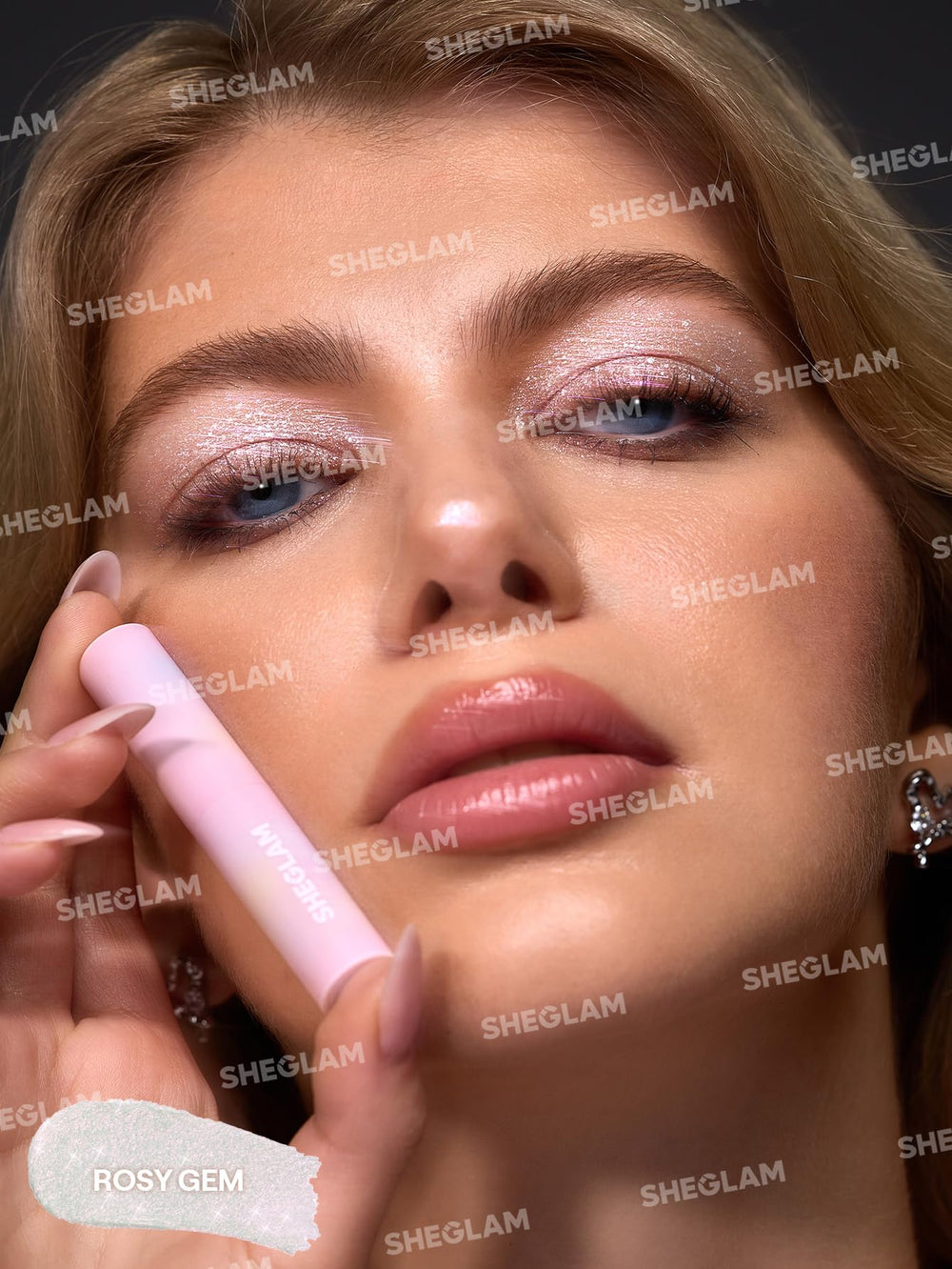SHEGLAM Base segura para maquillaje, fácil de aplicar y mezclar sin esfuerzo.