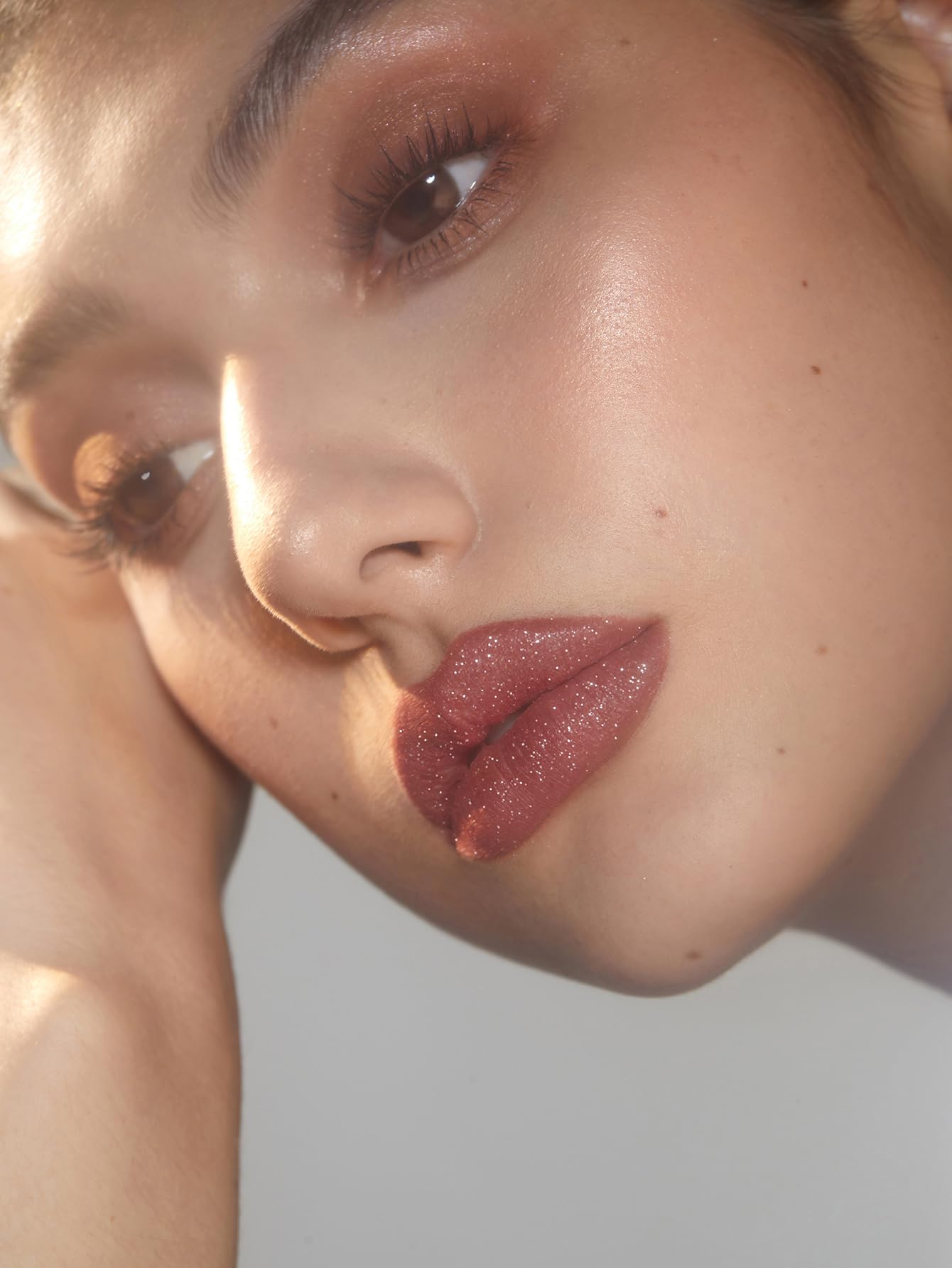 SHEGLAM Lip Dazzler brush applicator for precise, effortless application.