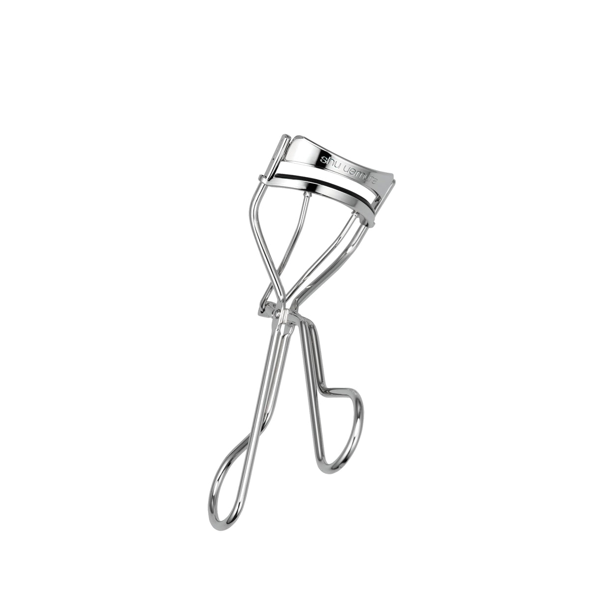 Shu Uemura New Eyelash Curler W closeup highlighting smooth curling action
