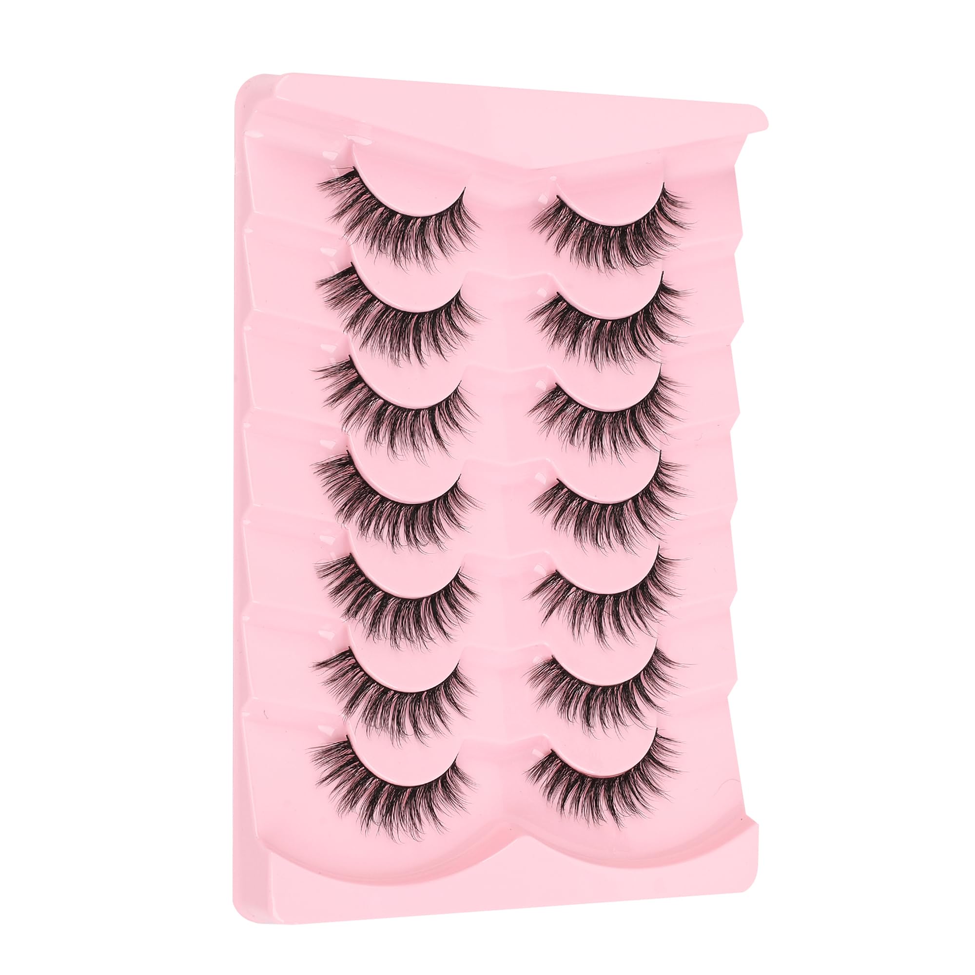 Siligli easy-to-apply lash band blends with natural lashes
