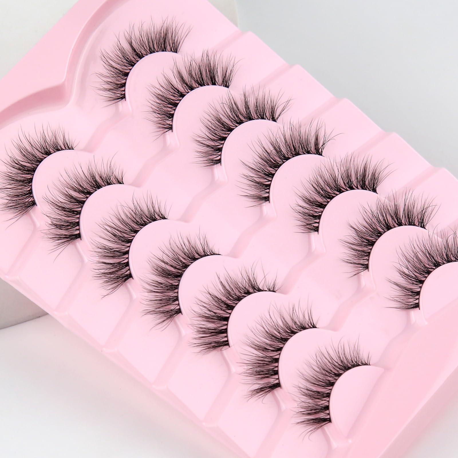Siligli cruelty-free synthetic fibers mimic real lashes with soft, natural texture.