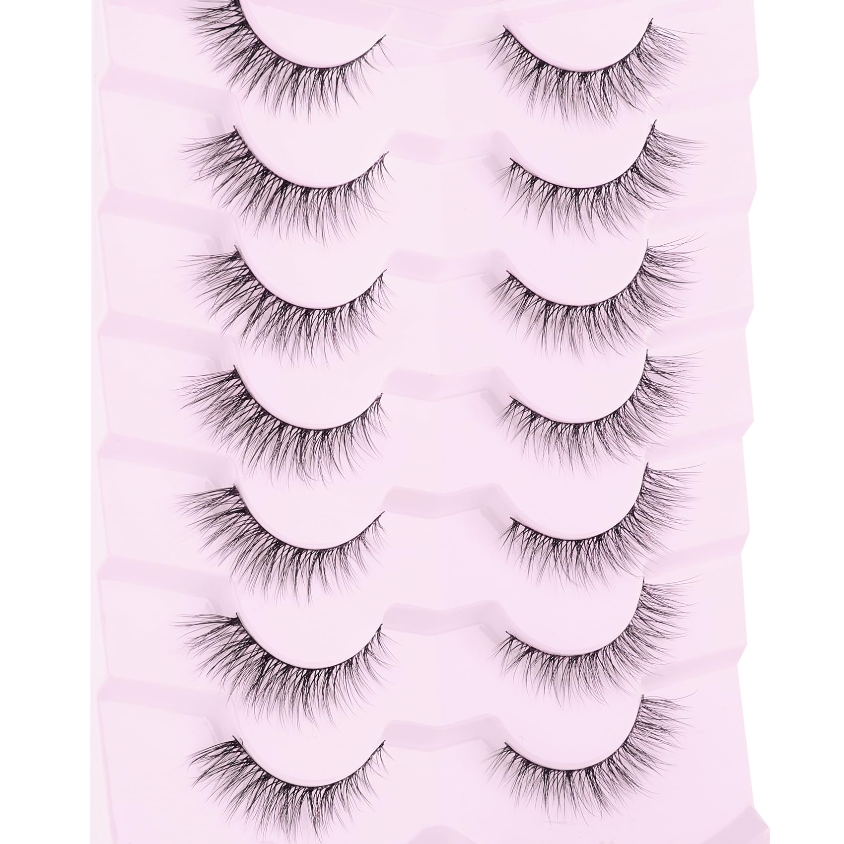 Siligli wispy cat eye lashes 12mm, lifestyle shot, natural look.