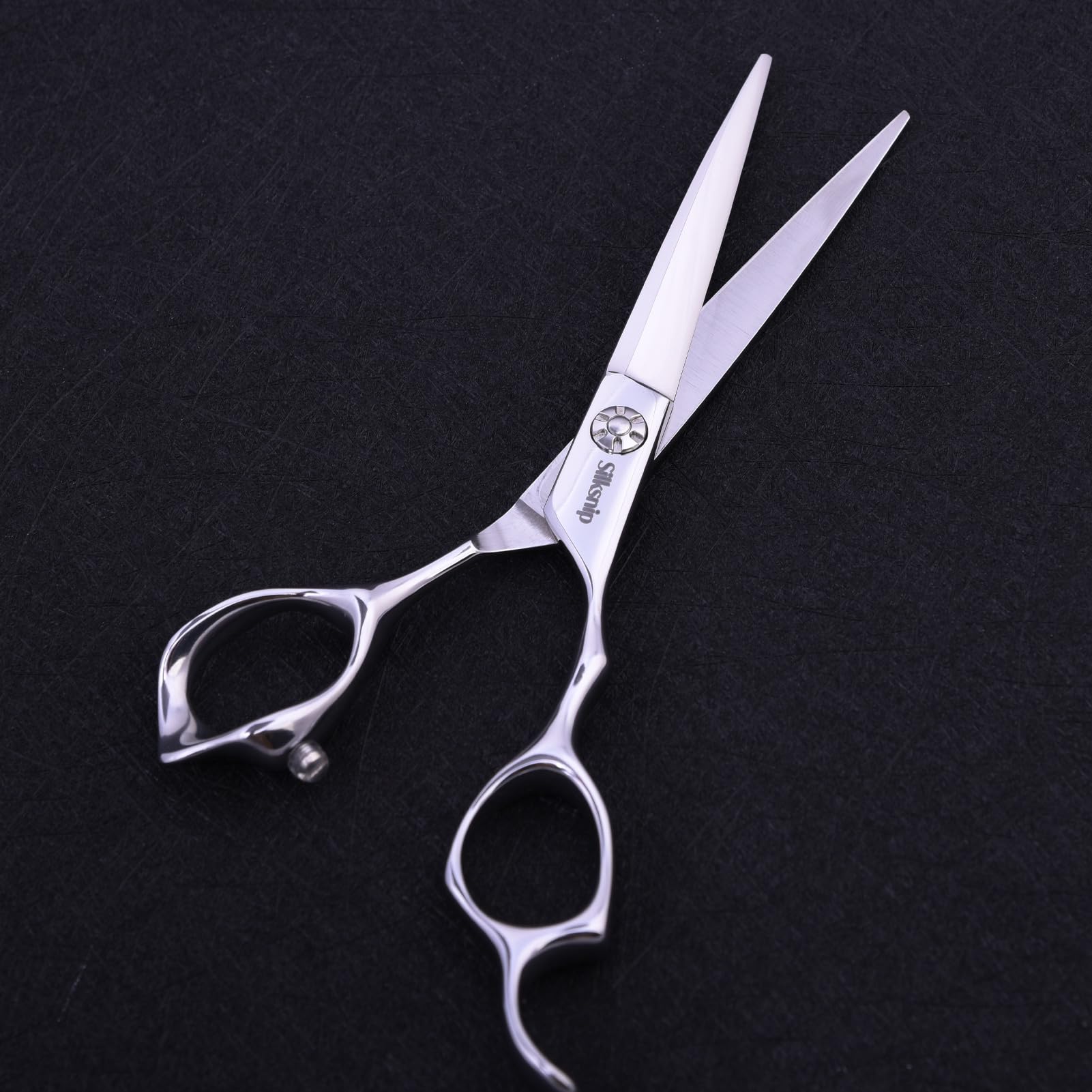 Silksnip balanced weight distribution improves control during extended use