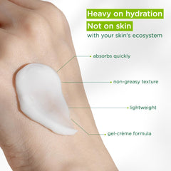 Simple Kind To Skin Hydrating Light Moisturiser label highlights glycerin and borage oil.