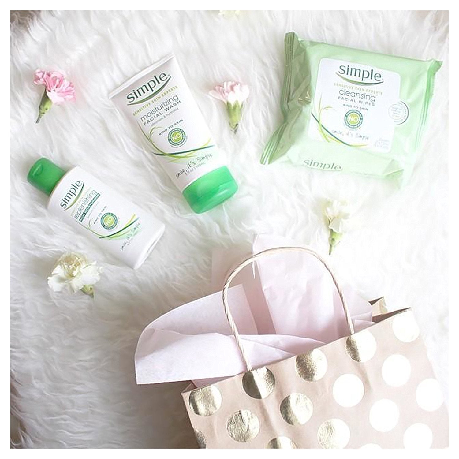 Simple Kind to Skin: toallitas con hidratación instantánea para piel sensible