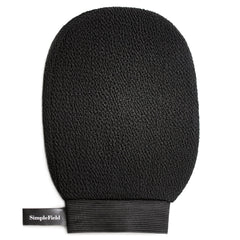 SimpleField exfoliating mitt removes dead skin for a smoother body surface.