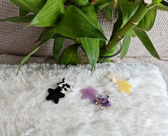 SINNKY party-ready star clips elevate everyday looks.