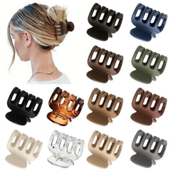 Sisiaipu clip en 12 colores, ideal para combinar con cualquier atuendo diario.