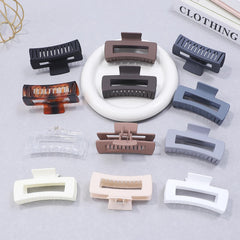 Paquete de 12 ganchos para cabello Sisiaipu, solución práctica para peinados.