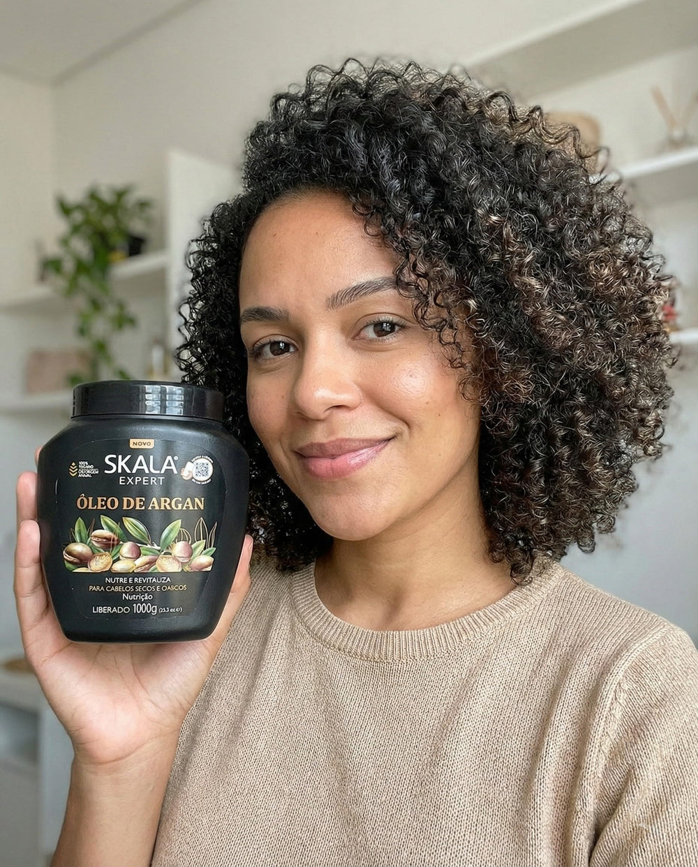 Cuidado de piel con SKALA Argan Marroquino para hidratación suave.