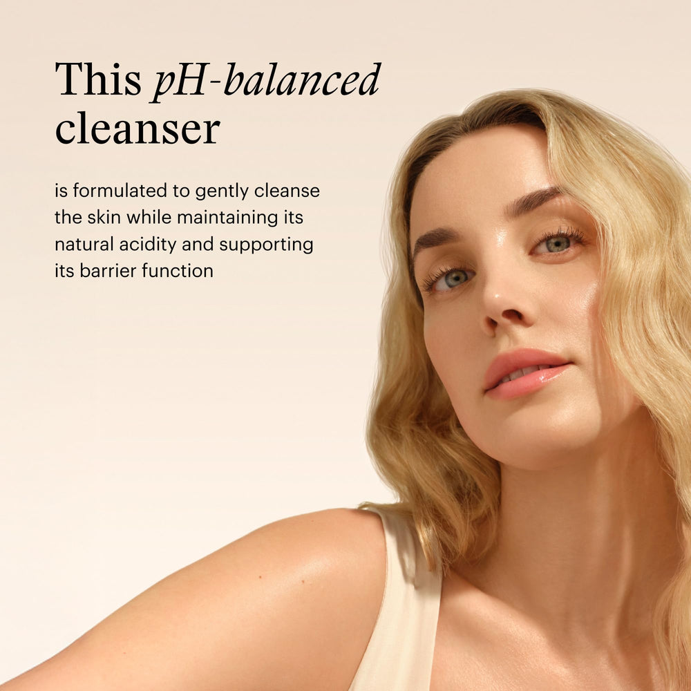SkinMedica Facial Cleanser ingredients glycerin gently hydrates the skin.