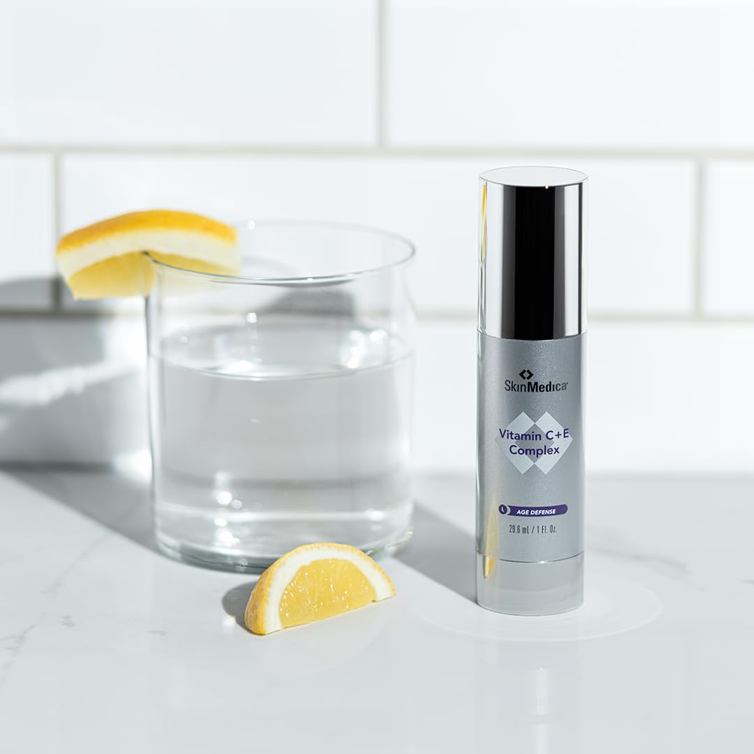 SkinMedica Vitamin C+E Complex application demonstrates a smooth, even-toned complexion.