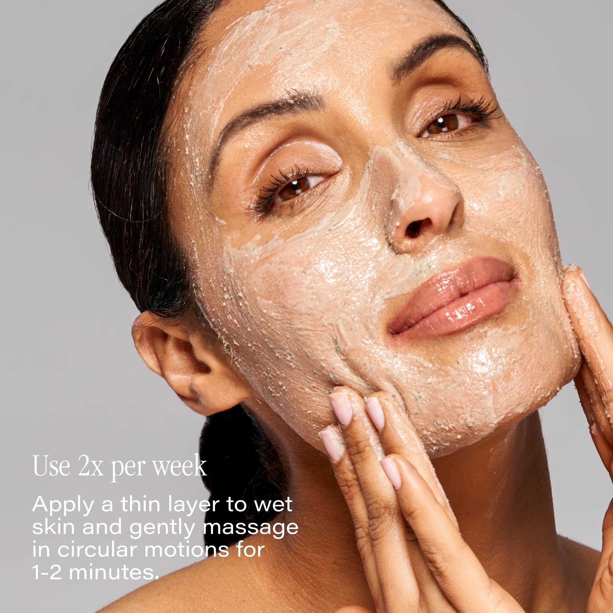 SKINN DermAppeal headband enables mess-free daily use.