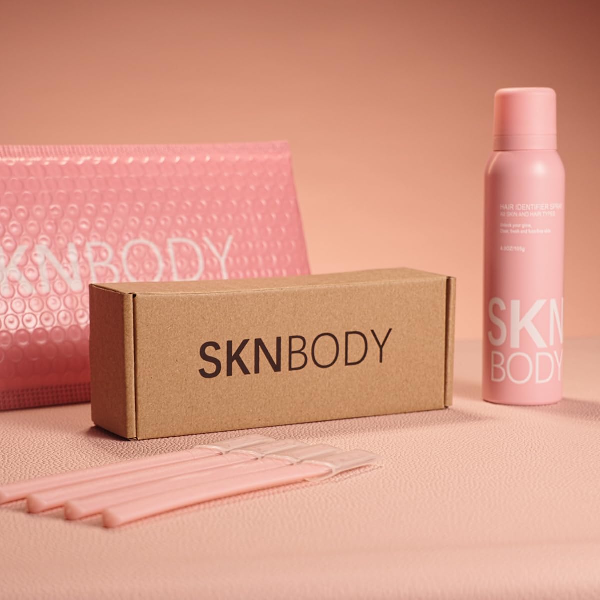 Gentle, non-comedogenic spray suitable for all skin types.