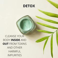 SMART SOLUTIONS clay deodorant DIY application for natural underarm care.
