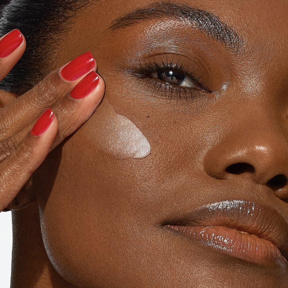 Smashbox Pore Vanishing Primer is vegan and cruelty-free.