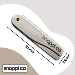 Snappi Co beard comb with polished edges for comfortable handling