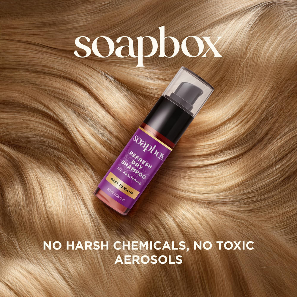 Soapbox polvo seco volumen ligero gracias a la biotina para cabello flexible.