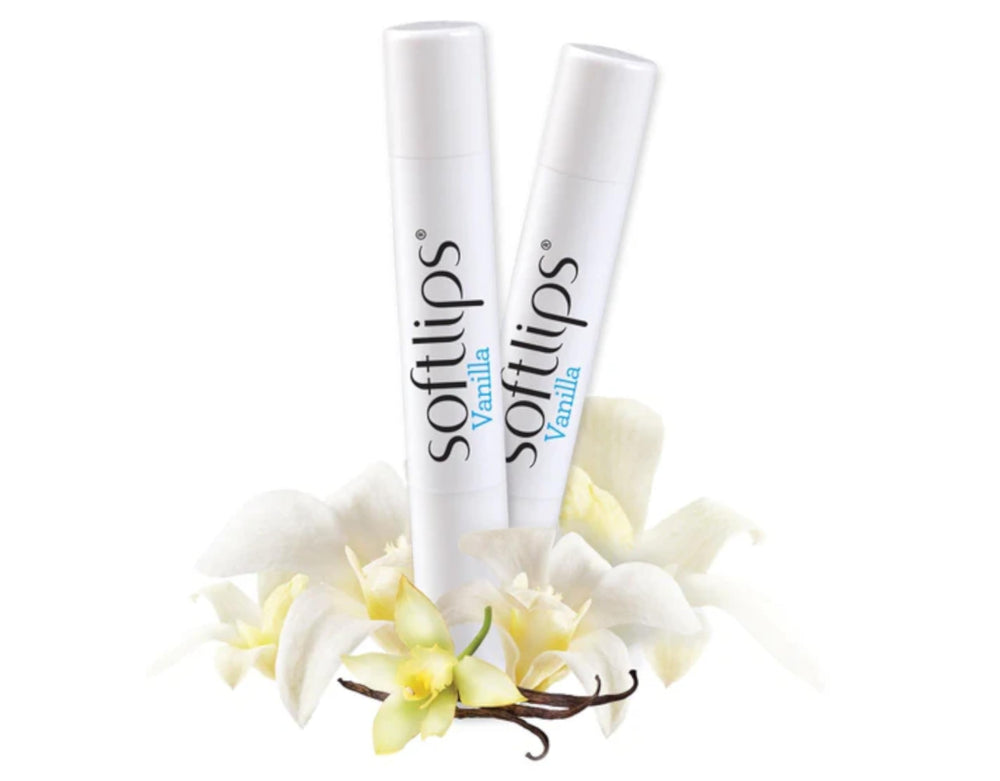 SoftLips protector labial SPF20 vainilla, vista lateral, sensación suave al aplicar.