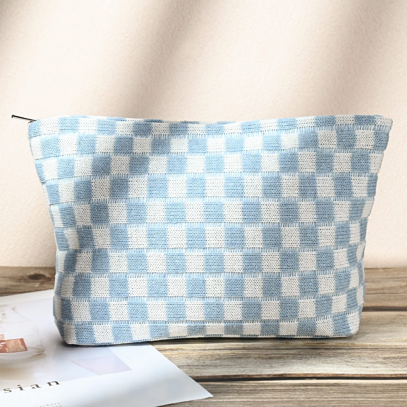SOIDRAM blue checkered cosmetic bag makes a thoughtful gift