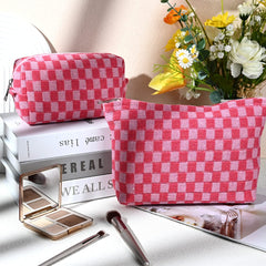 SOIDRAM large-capacity checkered cosmetic bag for daily use