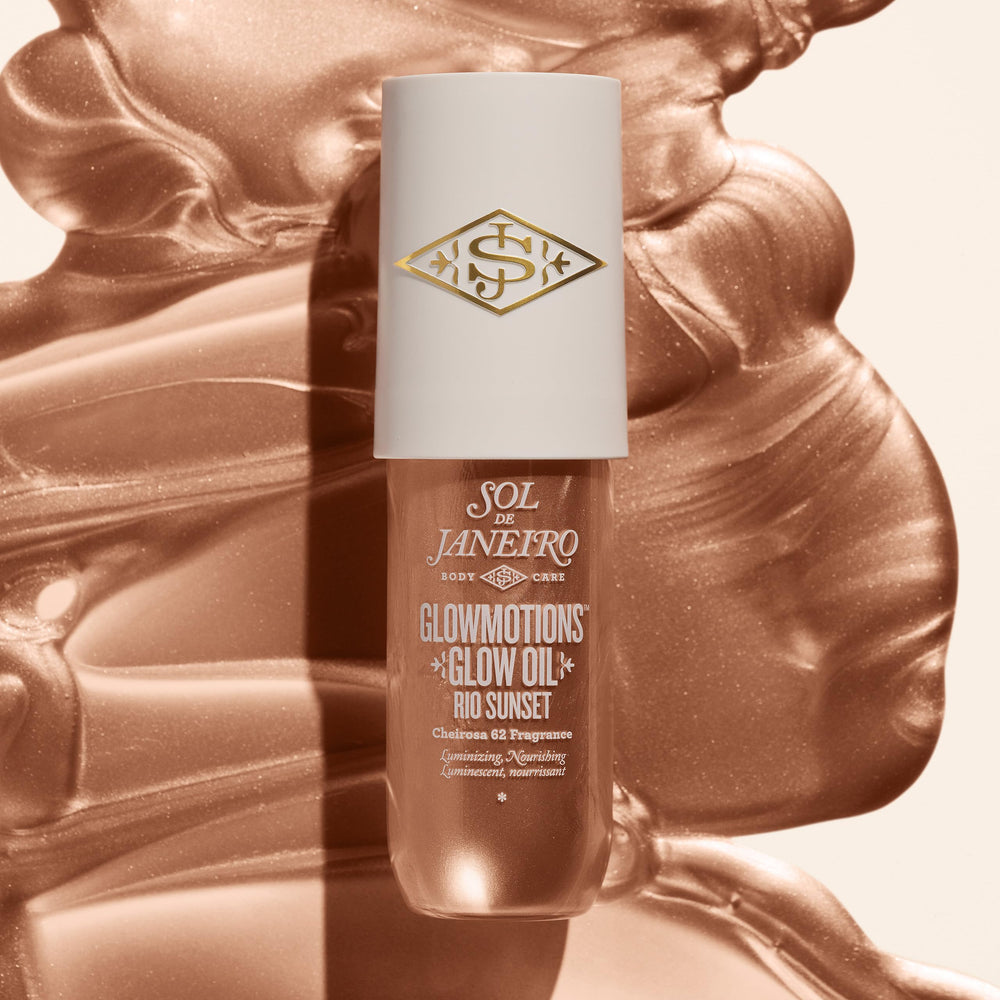 Sol de Janeiro champagne hues blending seamlessly for a versatile glow.