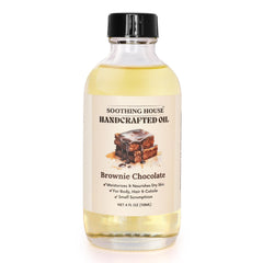 Soothing House Brownie Chocolate Body Oil, textura aceite suave que se extiende sin grasa.