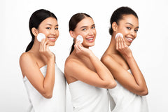SOULSATION Organic Cotton Rounds lint-free design for smooth skincare cleansing.