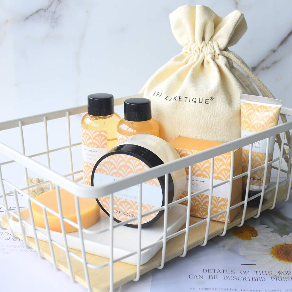 Spa Luxetique baño de burbujas vainilla, experiencia relajante en la bañera.