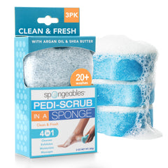 Spongeables Pedi Scrub Pie: espuma cremosa para pies y limpieza suave.