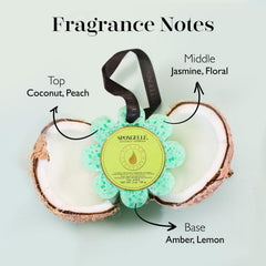 Esponja exfoliante SPONGELLÉ con Coco Verbena para piel suave tras la ducha.