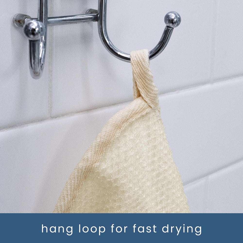 S&T INC exfoliating washcloth hang-loop close-up feature.