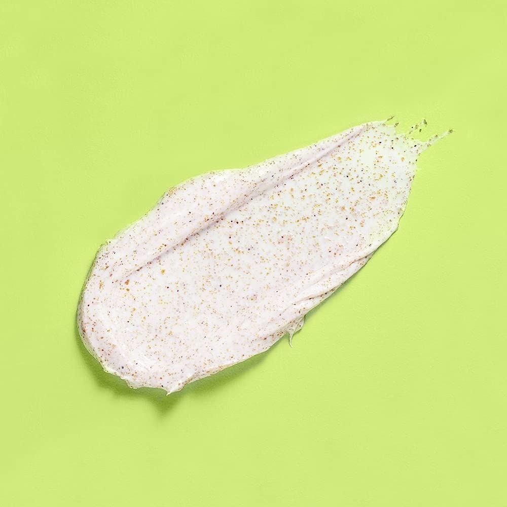 St. Ives Exfoliante Rosa Limón Naranja, aplicación suave que sugiere rutina diaria.