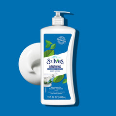 St. Ives Renewing Collagen & Elastin lotion texture closeup for smooth, hydrated skin.