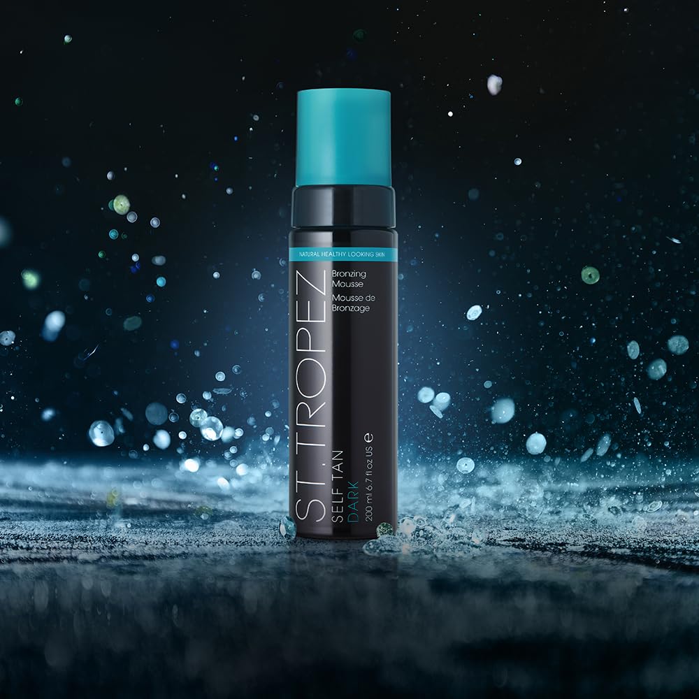 St.Tropez Self Tan Dark develops over 4–8 hours for depth.