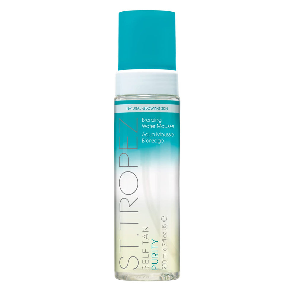 St.Tropez Self Tan Purity Bronzing Mousse delivers a natural, streak-free tan.