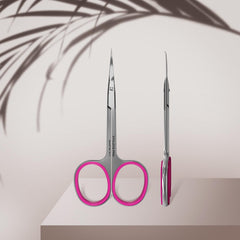 Staleks Pro curved blades designed for precise trimming around nail edges