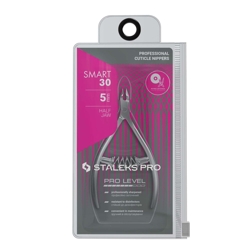 Staleks Pro Cuticle Trimmer ergonomic handle promotes comfortable long use.