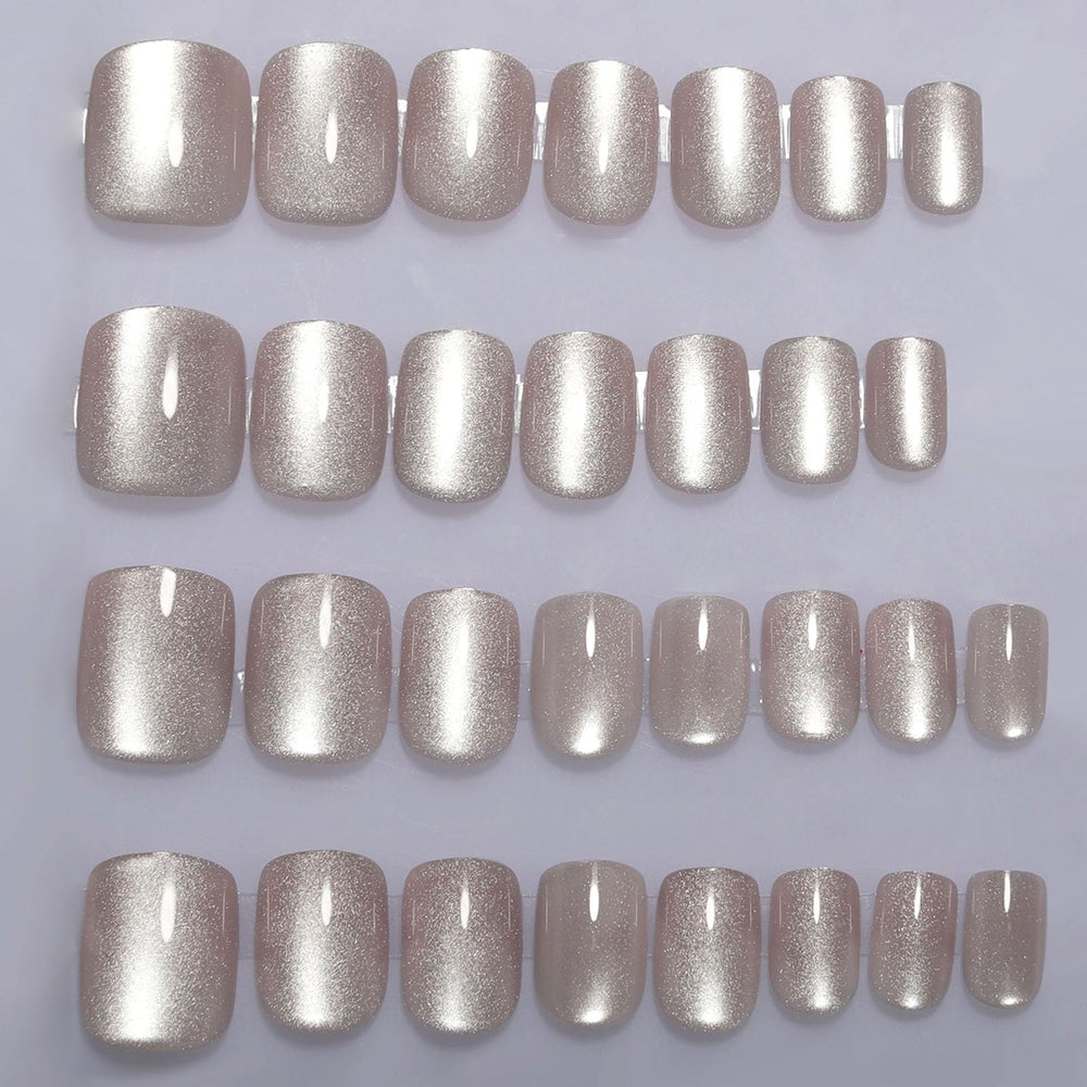 Stbisen 15-size kit fits a wide range of nails for a personalized fit.