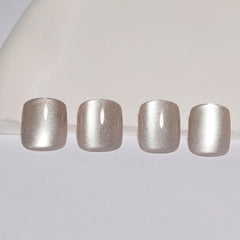 Stbisen short press-on nails with glue for secure, lasting wear.