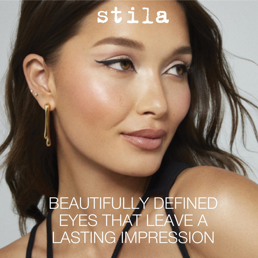 Stila Stay All Day Eyeliner glide dries fast with no smudge.