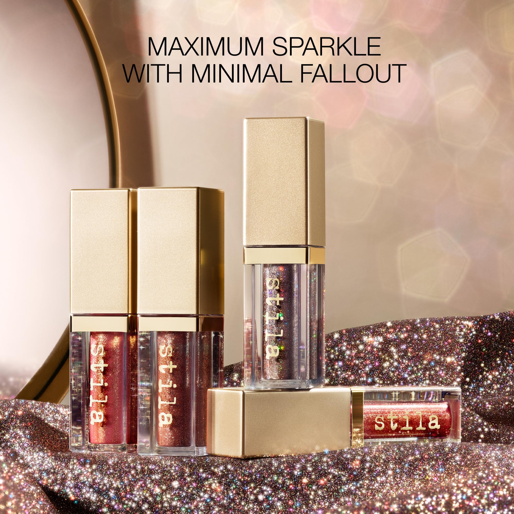 Stila Magnificent Metals realza el parpadeo con destellos cristalinos para celebraciones.