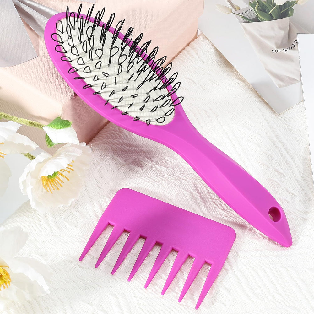 StyleMate Cushioned body provides a gentle touch during routine detangling.