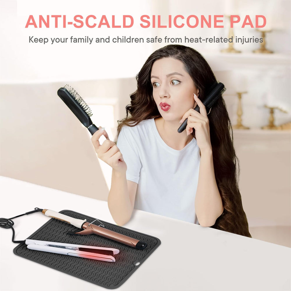 Suafrnut silicone mat demonstrates anti-scald protection for delicate surfaces