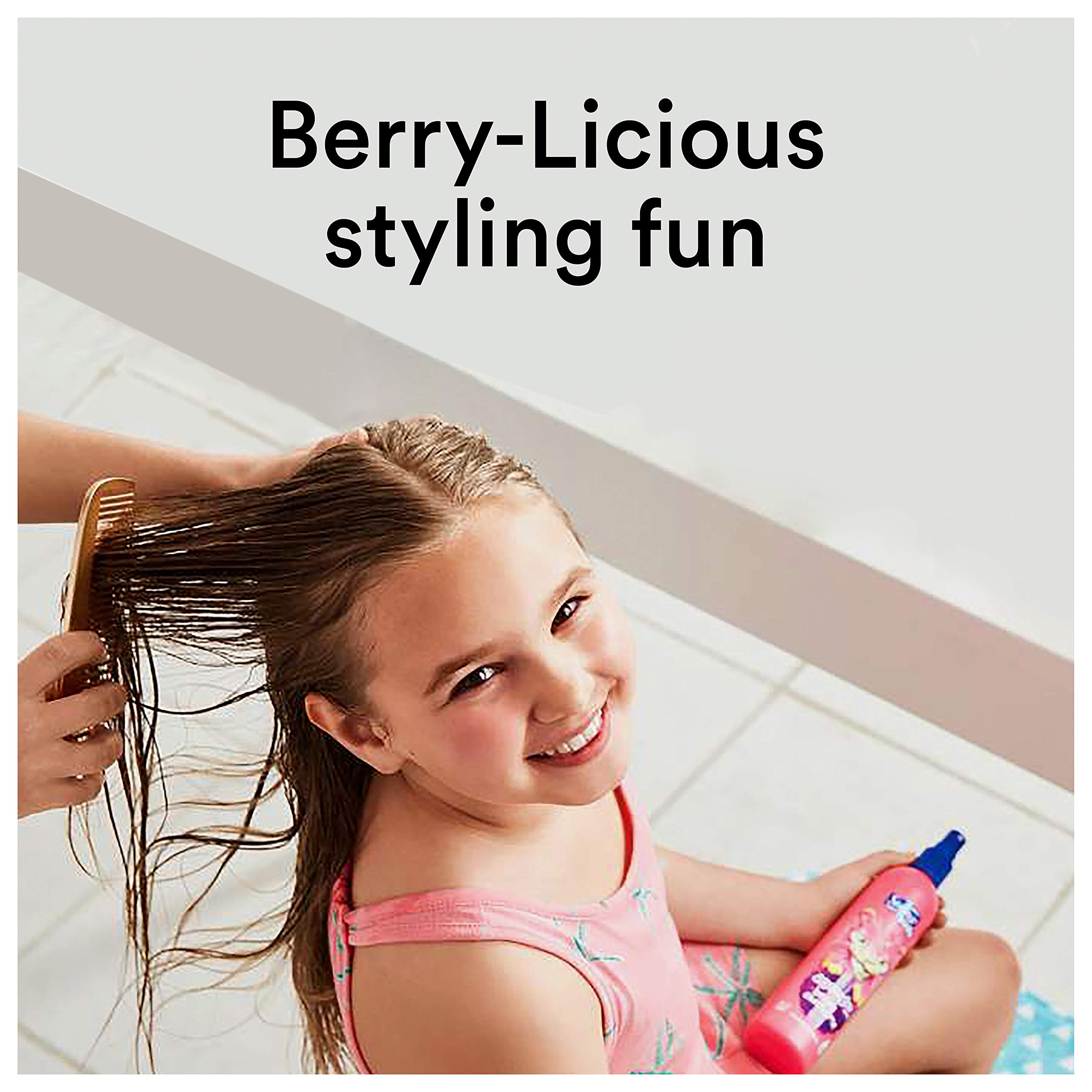 Suave Kids No-residue finish ensures hair stays light after detangling.