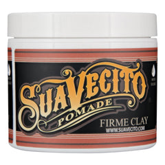La botella de Suavecito Pomada Firme Arcilla 5 oz ofrece acabado mate para textura natural.