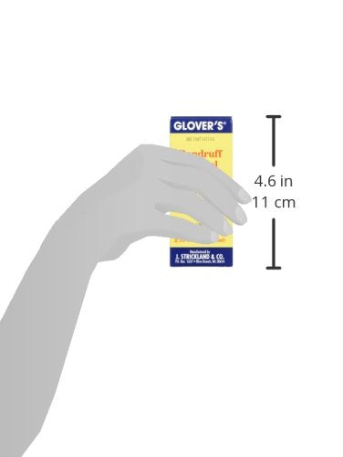 Sesión de masaje suave con Sulfur8 Glovers Dandruff Medicine durante la aplicación.